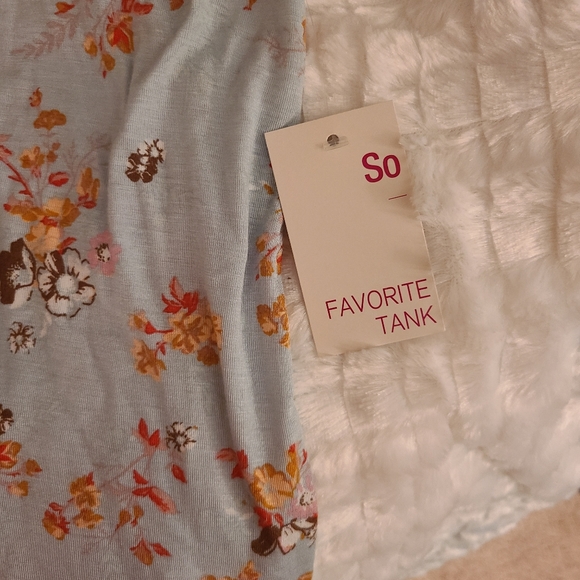 Women's Tank top - Picture 3 of 4